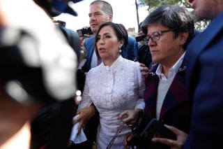 La defensa de Rosario Robles acudió a la Comisión Interamericana de Derechos Humanos (CIDH) a presentar una denuncia formal contra la detención 'arbitraria' e 'ilegal' de la exfuncionaria. (ARCHIVO)