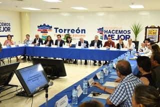 Se realizó este martes una nueva Sesión Ordinaria del Comité de Planeación para el Desarrollo Municipal de Torreón, misma en la que se detallaron las obras de infraestructura que se realizan para el ejercicio de este 2019. (FERNANDO GONZÁLEZ/EL SIGLO DE TORREÓN)