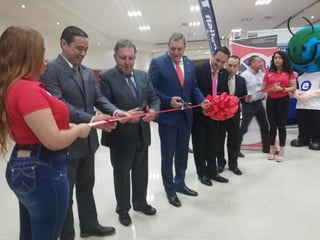 Enoch Castellanos se encuentra en la región participando en la Expo Industria y Negocios que organiza Canacintra Gómez Palacio. (EL SIGLO DE TORREÓN)