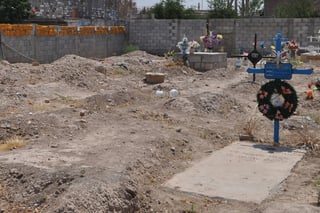 Comenzarán exhumaciones en fosa comun del panteón municipal de Gómez Palacio por búsqueda de desaparecidos. (EL SIGLO DE TORREÓN)