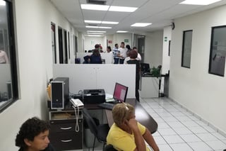 Los regidores electos de Gómez Palacio recibieron ayer las oficinas en la presidencia municipal.