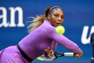 Serena Williams se impuso 6-3, 6-2 a Karolina Muchova. (AP) 