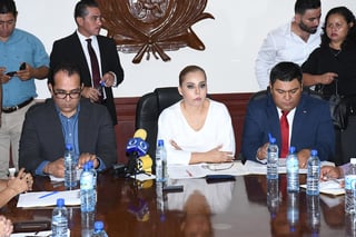 La alcaldesa de Gómez Palacio, Marina Vitela Rodríguez anunció que su administración arrancará con algunas acciones prioritarias, entre las cuales destaca la revisión a los operativos contra polarizado en los vehículos. (EL SIGLO DE TORREÓN/FERNANDO COMPEÁN)
