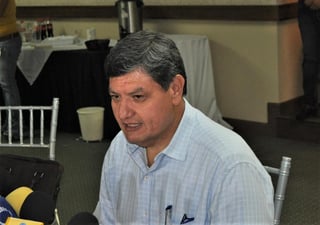 Castrellón Garza dijo que seguirán con la gestión ante el gobierno federal, por parte de los estados de Coahuila y Durango. (EL SIGLO DE TORREÓN)