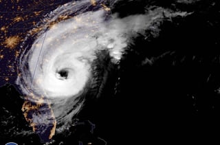 El huracán Dorian se desplaza hacia el nornoroeste con la costa de las dos Carolinas en su mira, tras dejar atrás Florida y Georgia. (NOTIMEX)