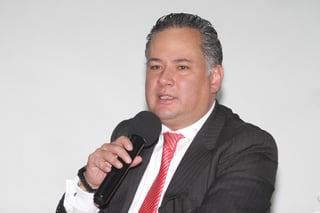 Santiago Nieto, jefe de la Unidad de Inteligencia Financiera de la Secretaría de Hacienda, se pronunció por unificar la Plataforma Digital Nacional del Sistema Nacional Anticorrupción (SNA), que incorpore toda la información bancaria, patrimonial y financiera para prevenir delitos de corrupción. (ARCHIVO)