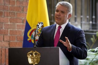 El presidente de Colombia, Iván Duque, condenó hoy las acciones del mandatario venezolano Nicolás Maduro de ordenar un despliegue militar en la frontera binacional. (ARCHIVO)