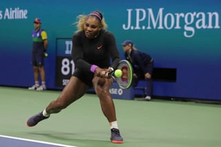 Serena Williams se impuso en poco más de una hora 6-3, 6-1 a Elina Svitolina. (AP)