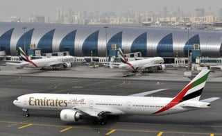  A mediados de julio pasado, la aerolínea árabe Emirates anunció el inicio de operaciones en el país, a través de un vuelo que conectará a Dubái con la Ciudad de México, vía Barcelona. (TWITTER)