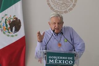 Para 2020 el sueldo neto mensual del presidente Andrés Manuel López Obrador aumentará 3 mil 334 pesos, es decir el 3% más, conforme a la inflación, de acuerdo con el proyecto de Presupuesto de Egresos de la Federación 2020. (NOTIMEX)