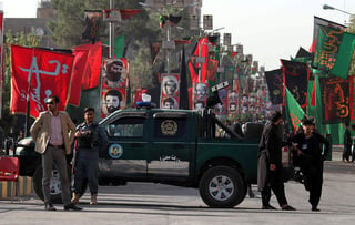 El portavoz del Talibán, afirmó que para terminar la ocupación de las tropas extranjeras en Afganistán, existen dos vías. (ARCHIVO)