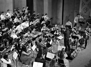 Experiencia. La Orquesta Sinfónica Juvenil de Torreón ha colaborado con solistas de alto nivel. (ARCHIVO)