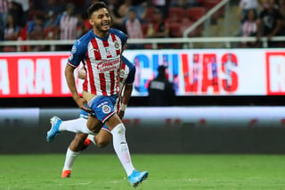 Vega anotó el único gol del 'Clásico Tapatío'. (ARCHIVO)