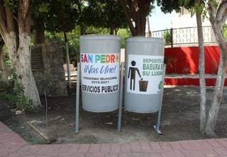 Piden proteger los espacios, tanto de no tirar basura como el de evitar hacer grafitis en la infraestructura municipal. (EL SIGLO DE TORREÓN)
