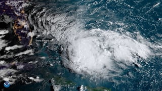 La tormenta tropical Humberto sigue cobrando fuerza. (EFE)