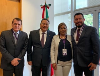 El alcalde Horacio Piña acudió a una gira en busca de acuerdos para incentivar inversiones en Matamoros. (EL SIGLO DE TORREÓN)