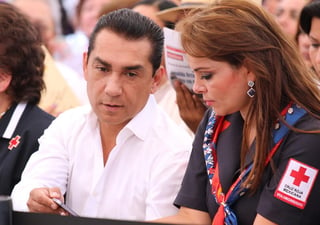 El exalcalde perredista de Iguala, José Luis Abarca, quien junto a su esposa fuera acusado por delincuencia organizada y operaciones con recursos de procedencia ilícita, podría quedar en libertad. (ARCHIVO)