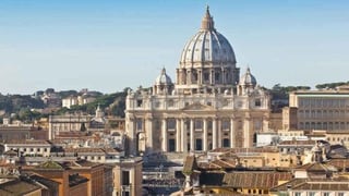 El Estado Vaticano confirmó hoy que el Promotor de Justicia del Tribunal de la Santa Sede investiga a dos sacerdotes italianos por un presunto caso de abuso sexual. (ESPECIAL)