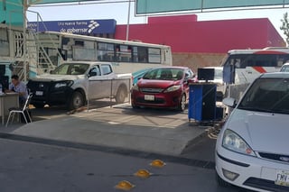 La meta que se puso la Dirección de Medio Ambiente de Torreón sobre verificación vehicular es de 20 mil unidades en todo el año. (EL SIGLO DE TORREÓN)
