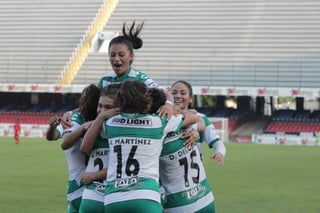 Con gol de Ashley Martínez, las Guerreras lograron llevarse el triunfo de tierras veracruzanas. (ARCHIVO)