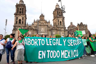 De alcanzar los votos necesarios, Oaxaca podría convertirse en la segunda entidad en despenalizar el derecho de las mujeres a decidir sobre su cuerpo y sobre su maternidad. La primera en hacerlo fue la Ciudad de México hace 12 años. (ARCHIVO)