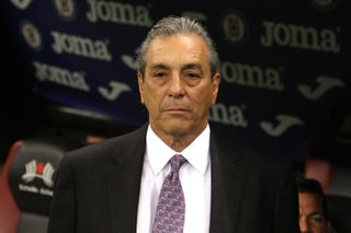 A través de un comunicado las Chivas de Guadalajara anunciaron que Tomás Boy dejó de ser el director técnico del equipo.  (ARCHIVO)
