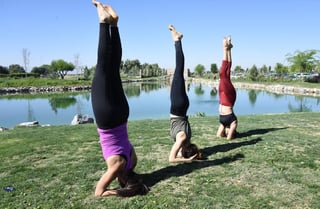 Los clubes Altozano y Montebello están convocando a esta actividad, toda una tradición entre los practicantes de yoga a nivel mundial. (ARCHIVO)