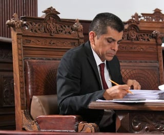 El pasado 8 de agosto, Benito Ramírez presentó un oficio a la Junta de Gobierno del Congreso Local para pedir su separación y declararse independiente. (ESPECIAL)