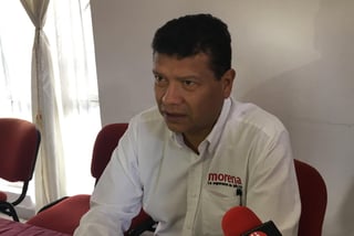 Eduardo García Reyes, coordinador del distrito 02 de Movimiento Regeneración Nacional (Morena), dijo que el partido actualmente vive cambios en la dirigencia nacional, las estatales y distritales, por lo que han ocurrido muchos movimientos políticos y algunos rumores. (EL SIGLO DE TORREÓN)