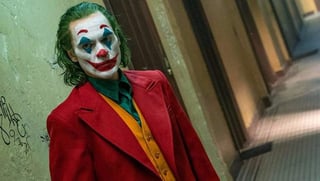 La película sobre el origen del clásico villano de Batman, 'Joker', ha inspirado argumentos tanto a favor como en contra. (ESPECIAL)