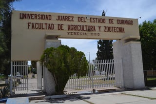 Fue liberada la dirección de la Facultad de Agricultura y Zootecnia de la UJED, después que docentes y autoridades educativas llegaran a algunos acuerdos. (ARCHIVO)