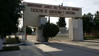 Docentes de la Facultad de Agricultura y Zootecnia liberan instalaciones de la dirección tras alcanzar acuerdos con la UJED. (ARCHIVO)