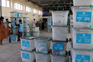 La baja participación electoral en Afganistán derivó de diversos factores en el país asíatco. (ARCHIVO)