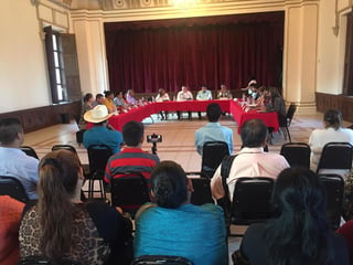 El reporte se dio a conocer durante la sesión ordinaria de Cabildo celebrada este jueves en el salón Azul de la presidencia municipal. (EL SIGLO DE TORREÓN)