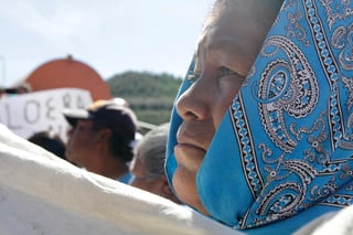 A más de cuatro meses de exigir apoyos por parte del gobierno federal, la comunidad rarámuri de los municipios de Bocoyna y de Guachochi, en Chihuahua, continúa protestando por el retraso en la entrega de recursos de programas sociales. (ARCHIVO)