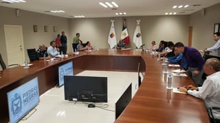 La reunión fue encabezada por Claudio Mario Bres Garza, presidente municipal de Piedras Negras. (EL SIGLO COAHUILA)