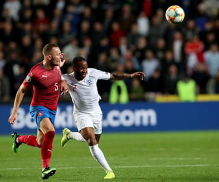 El Grupo A de la eliminatoria de la UEFA rumbo a la Euro 2020, lo lidera Inglaterra empatado en puntos con la República Checa.  (EFE)