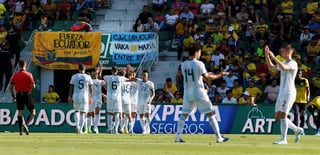 La escuadra pampera se impuso ante los ecuatorianos por un aplastante marcador, en un juego disputado en España. (EFE) 