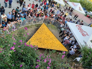 En esta ocasión se elaboró un molde de nacho de 13.72 metros cuadrados con una capacidad de 130 kilos.
