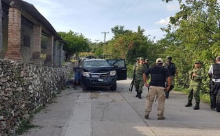 Ayer martes, enfrentamiento entre elementos del Ejército mexicano y civiles armados en Tepochica dejó un militar y al menos 14 civiles muertos. (EFE) 