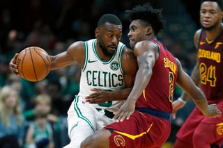 Kemba Walker llegó a los Celtics para suplir la salida del estelar Kyrie Irving, quien emigró a los Nets de Brooklyn. (AP)