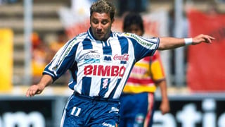 Antonio Mohamed fue jugador de los Rayados de Monterrey en 1999. (CORTESÍA)