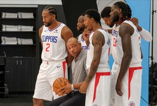De gran manera se reforzaron los Clippers de Los Ángeles. (AP) 