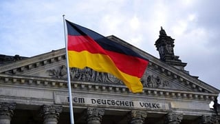 'La producción económica de Alemania podría haberse reducido nuevamente en el tercer trimestre del año', señaló el banco. (ESPECIAL)