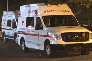 Al lugar arribaron varias ambulancias, así como de Protección Civil, tanto municipal como estatal. (ARCHIVO) 