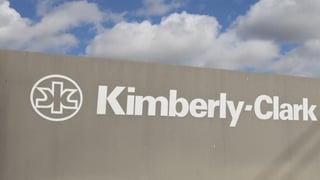 La empresa Kimberly-Clark de México (KCM) aseguró que invertirá 3 mil millones de pesos en 2019, equivalente a casi el doble del monto invertido el año pasado. (ARCHIVO)