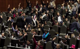El dictamen obtuvo 290 votos a favor, 65 votos en contra y 42 abstenciones. (ARCHIVO)
