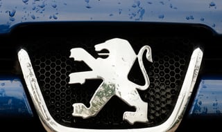 Fuentes señalan que Fiat y Peugeot ya se habían acercado para tener una propuesta de fusión. (ARCHIVO)