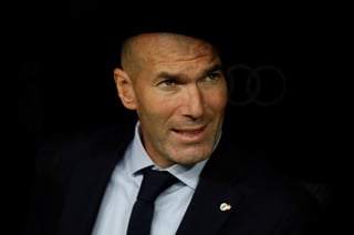 El entrenador del Real Madrid, Zinedine Zidane, destacó el buen rendimiento de los jóvenes Rodrygo y Fede Valverde. (ARCHIVO)