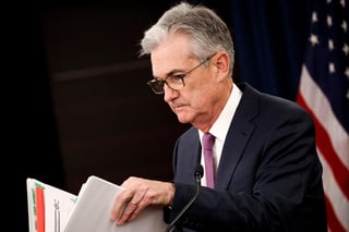 El presidente de la Reserva Federal, Jerome Powell, decidió bajar la tasa de interés y descartó nuevas bajas. (ARCHIVO)